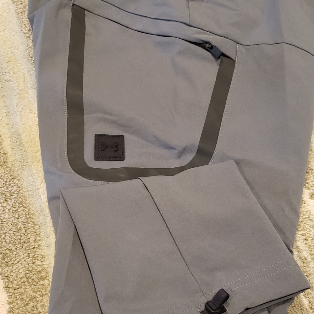 Men's Large Under Armour Heat Gear Tapered Pants